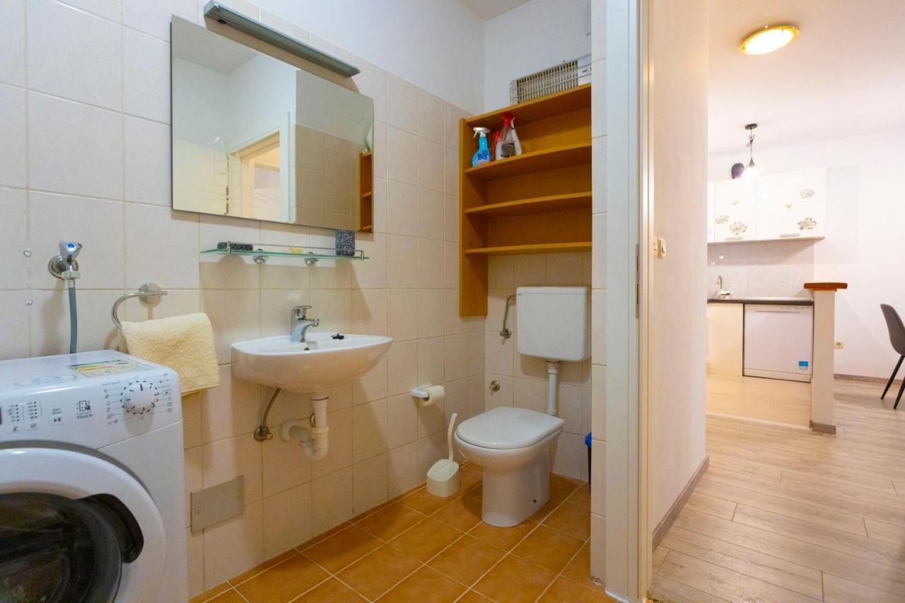 Apartman Angie Макарська Екстер'єр фото